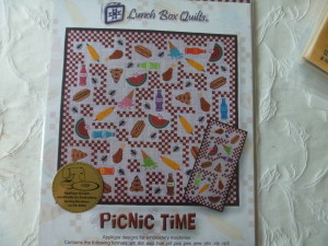 P1010571 picnic pattern