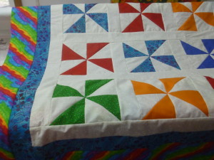 P1010597 pinwheel baby quilt top