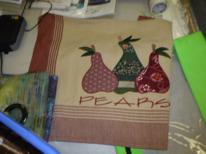 P1000563 pear towel