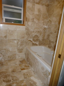 P1000596 bathroom tile